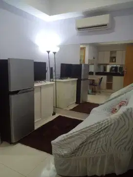Di sewakan apartemen the mansion Kemayoran tipe 2 bedroom furnish