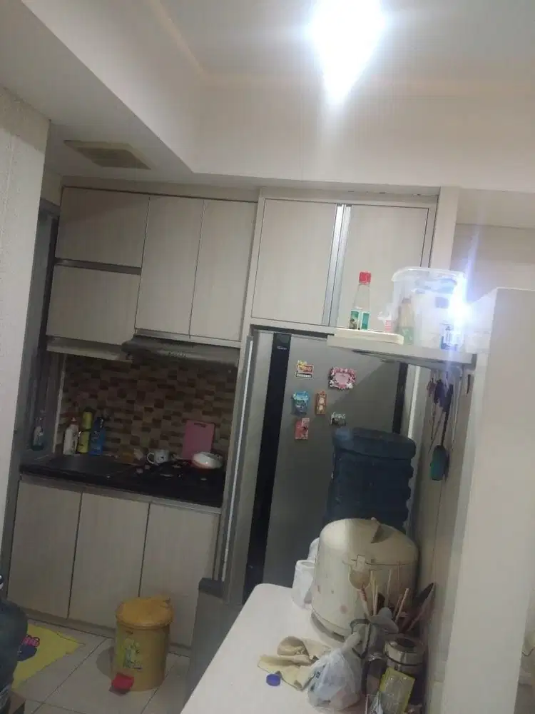 Apartemen Green Lake Sunter 2BR furnish interior,lt rendah.