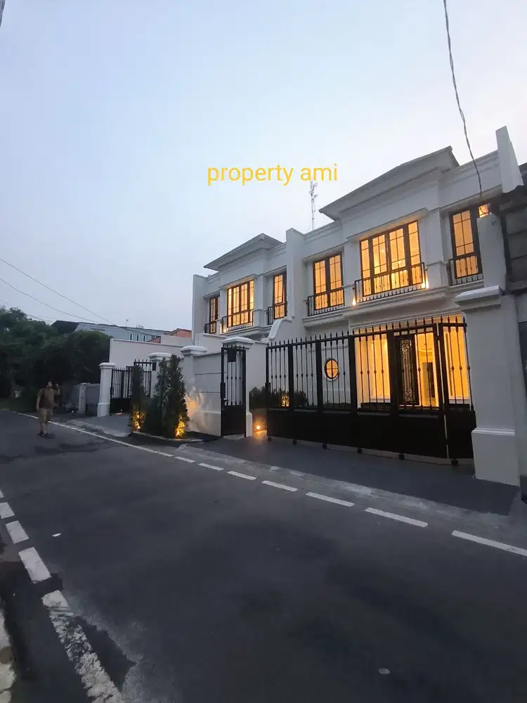 Jual rumah baru di komplek dekat taman solo cempaka putih jakrta pusa