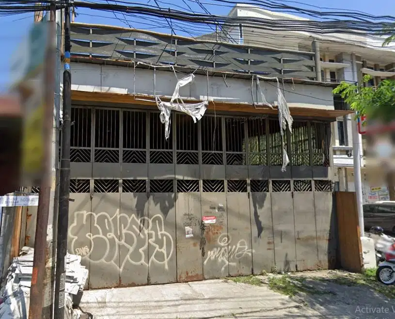 Gudang Jl.Majapahit Semarang Timur – 10595