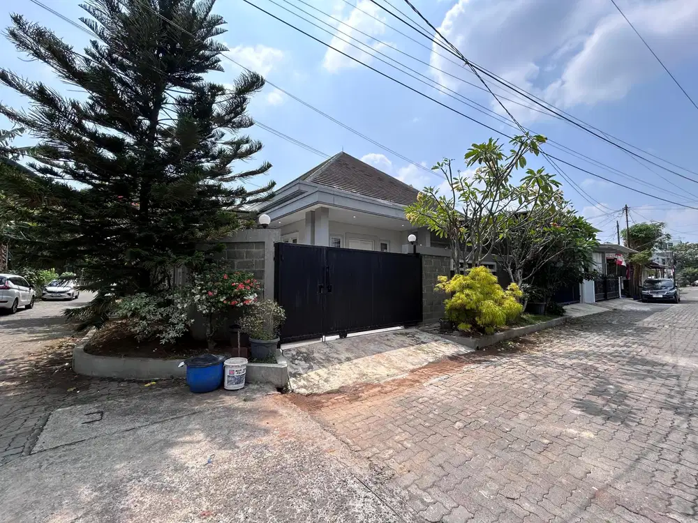 Dijual Rumah Mewah di Puri Anjasmoro Semarang