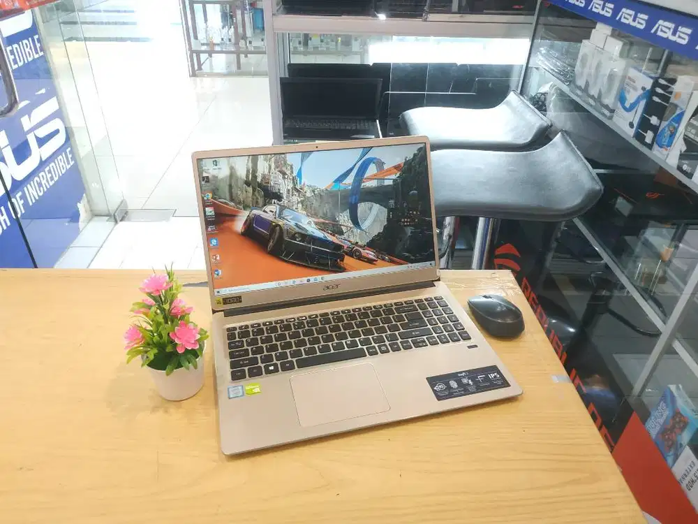 FOR SALE LAPTOP ACER SWIFT SF315-52 CORE i7 RAM 8GB NVIDIA GEFORCE