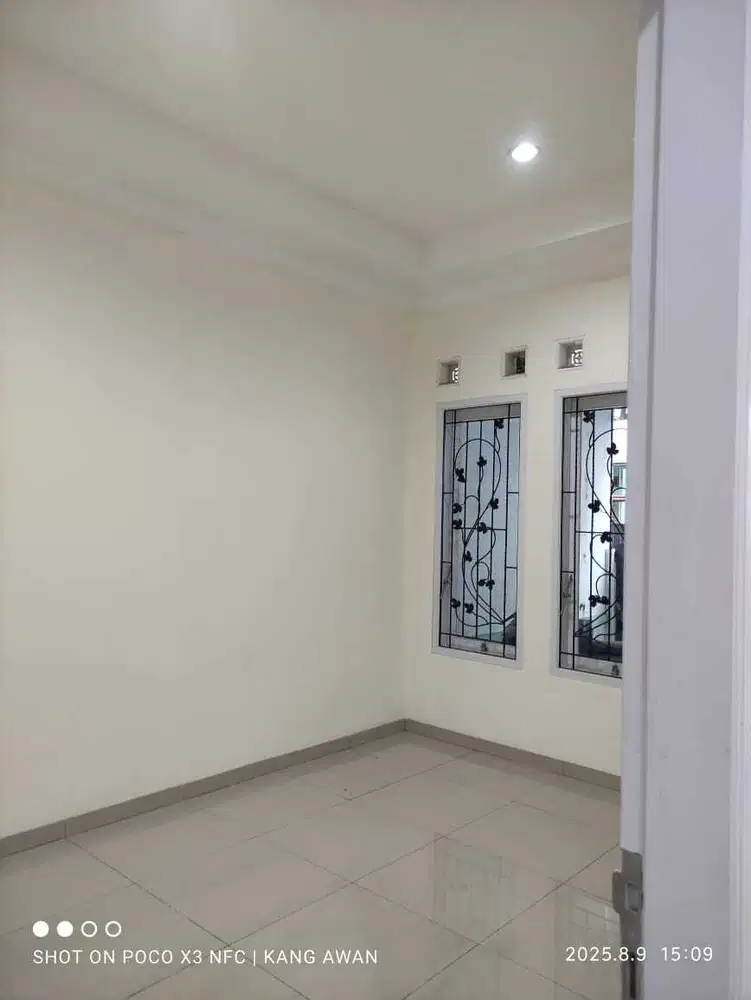 jual rumah siap huni, komplek Antapani 600jt an