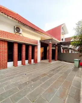 Rumah mewah graha estetika dekat UNDIP TEMBALANG