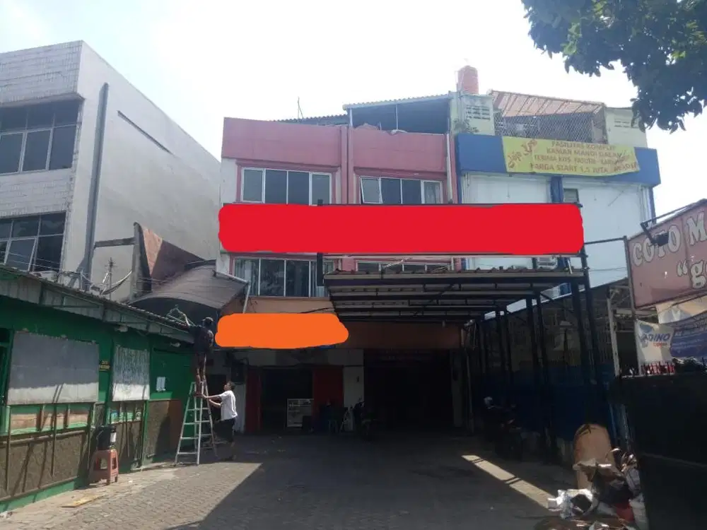 Ruko Pinggir jalan besar Let jen Suprapto cempaka putih senen