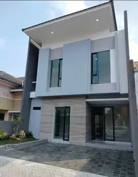 Rumah minimalis Citraland baru gress Citraland Surabaya Barat