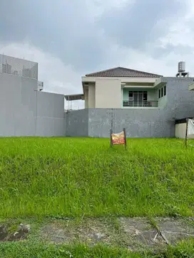Dijual Kavling Luas 331 m², Taman Dago Lippo Cikarang, 5.1 Juta/m²!