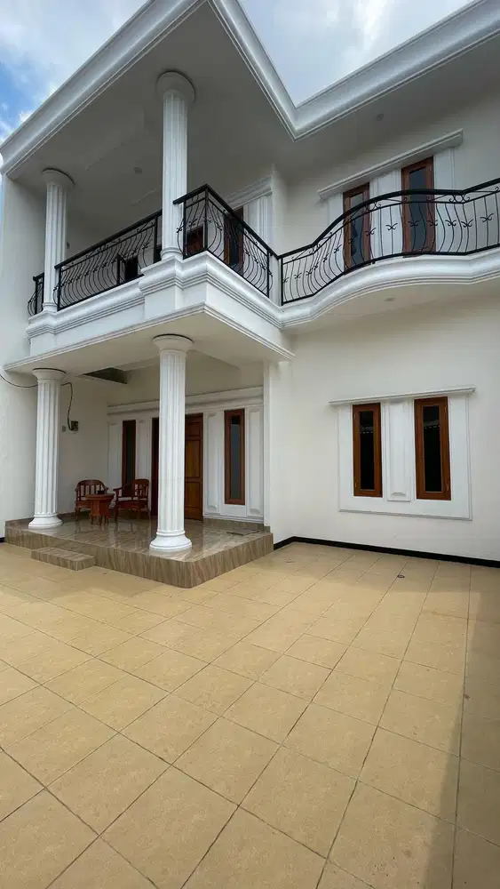 Jual rumah baru termurah di Jagakarsa dekat stasiun Lenteng agung