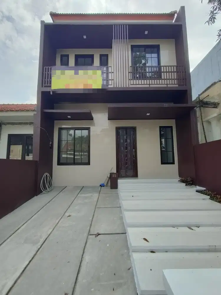 Rumah dua lantai siap huni di cluster sentul city