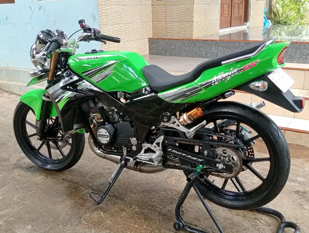 Kawasaki Ninja Ss 2015 Istimewa