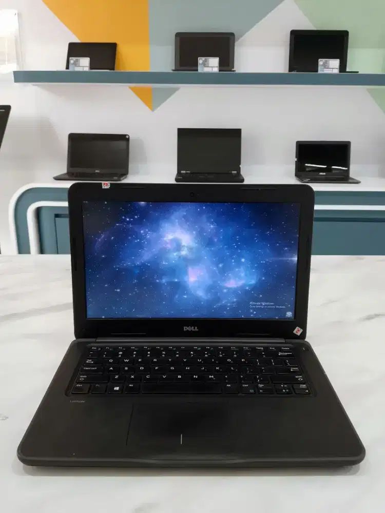 (D49)Laptop Editting Dell i5gen7 8GB 256GB 14 cocok untuk pelajar