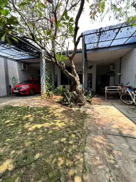 Rumah Asri dan Strategis Pangkalan Jati Cipinang Melayu, Jakarta Timur