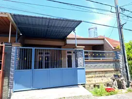 Di Jual Rumah karang empat  luas 160 ( KT 4 KM 3 )