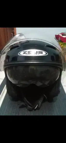 Jual  Merk Zeus Double Visor size (M)