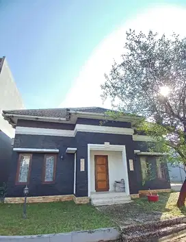 Rumah Hook Luas Siap Huni Di Cibubur Country, Nego