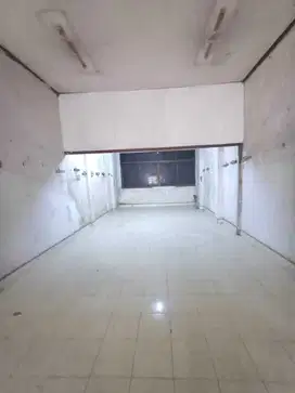 Ruko bisnis 1 kamar tidur hadap timur