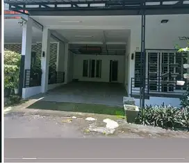 DIJUAL rumah 2 Lantai