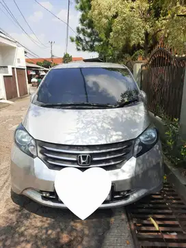 Honda Freed 2011 Bensin