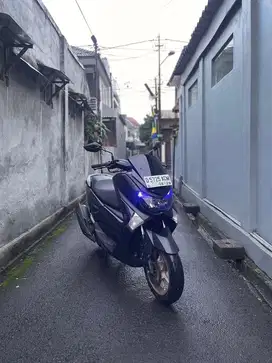 Nmax 2019 LOW KM non abs yamaha