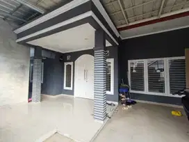 Rumah disewakan di Cipete