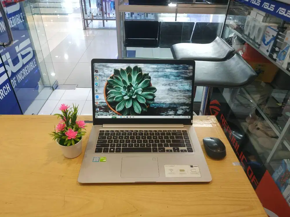FOR SALE LAPTOP ASUS VIVOBOOK X510UN CORE i7 GEN 8 NVIDIA GEFORCE