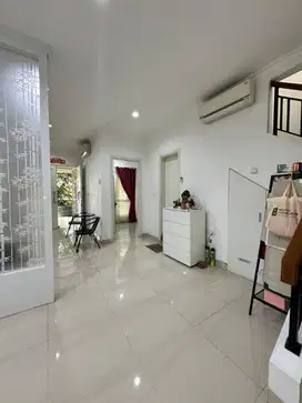 Dijual Rumah Full Renov & Furnished Siap Huni di Cluster Edison Gading Serpong