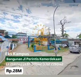 gedung bekas kampus di perintis kemerdekaan