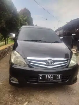Toyota Kijang Innova G 2006