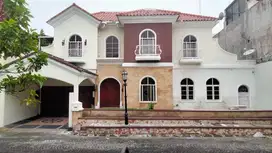 Rumah Tinggal 2 Lantai di Kawasan Elite CassaGrande Depok Sleman