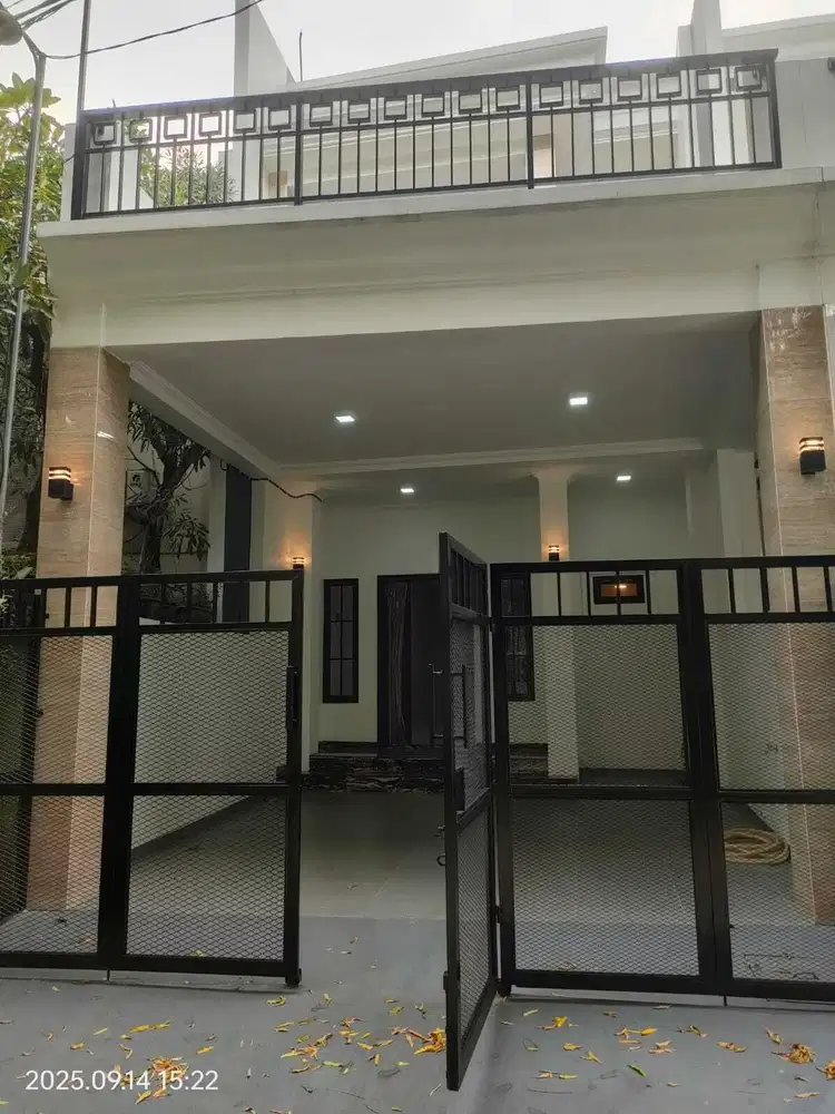 Dijual cepat rumah baru siap huni di Villa Melati Mas-Serpong Utara