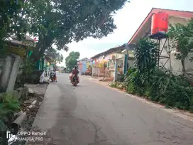 DIJUAL KIOS MURAH NEMPEL JALAN UTAMA PADURENAN MUSTIKA JAYA.