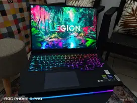 Laptop Gaming Lenovo Legion Pro 7 16IRX9H RTX 4090