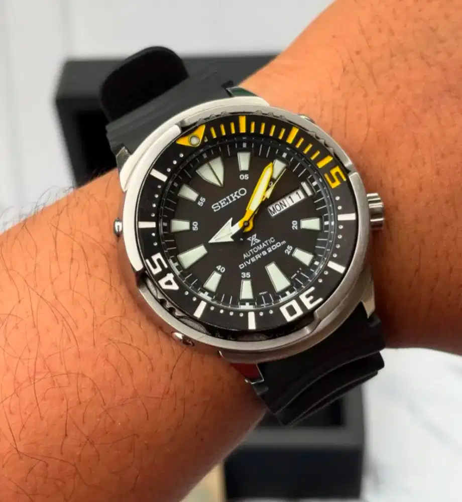 Jam Seiko yellow fin tuna diver