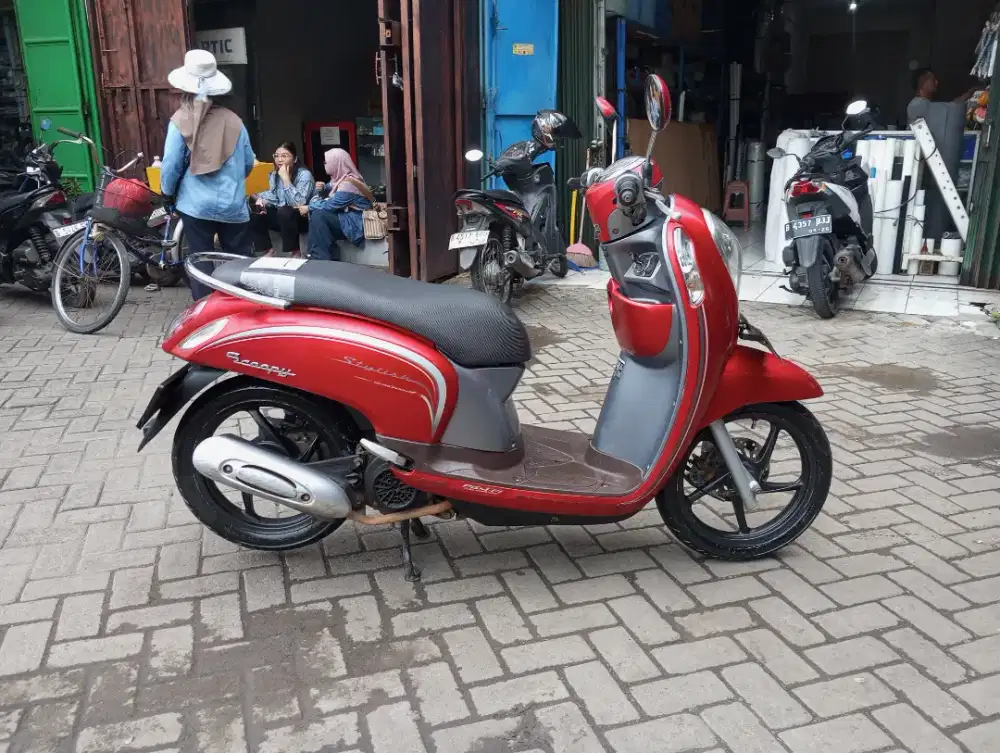 Scoopy esp 2015. Pajak on.