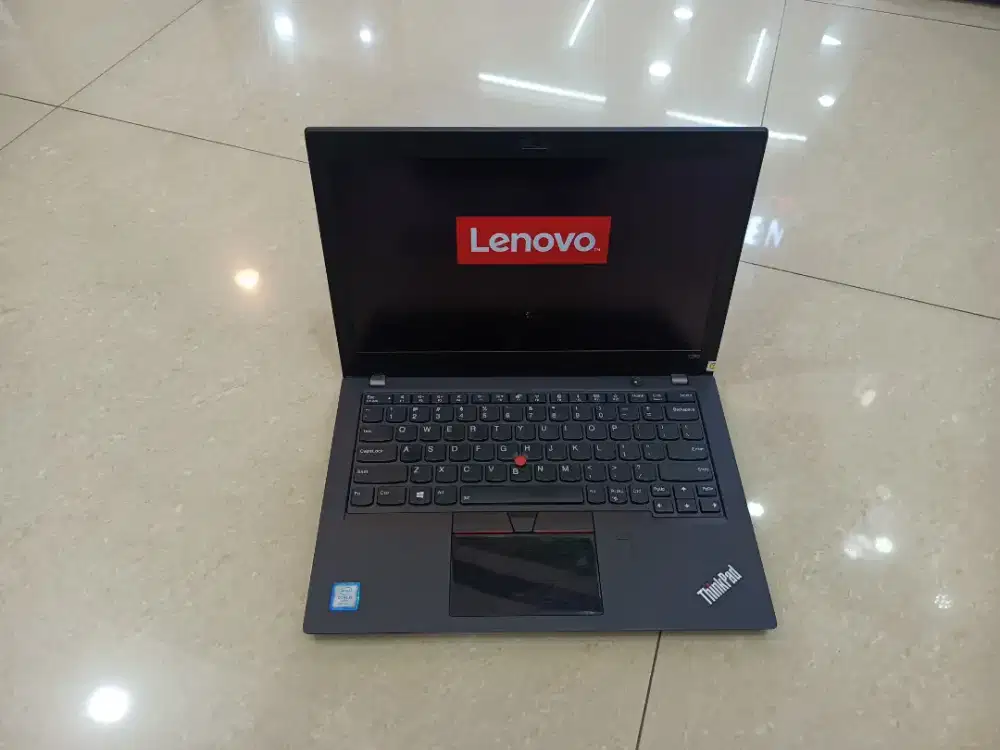 Jual, laptop Lenovo tingpad x280 kondisi secon mulus.
