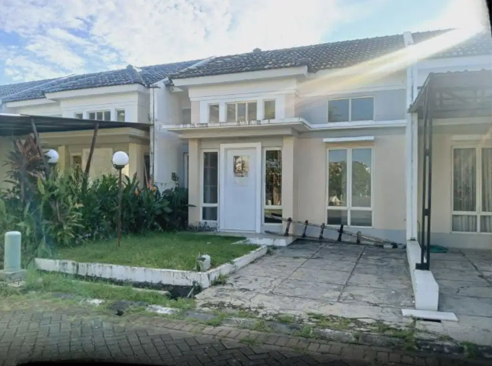 Dijual Rumah Makassar sekitar Jalan Metro Tanjung Bunga