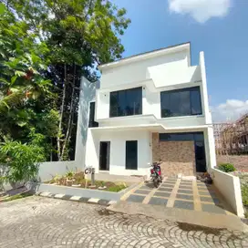 Rumah Elegan di Lokasi Favorit Palagan Sleman dekat Hotel Hyatt
