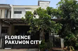 Rumah Pakuwon City Minimalis Strategis Row 4 Mobil