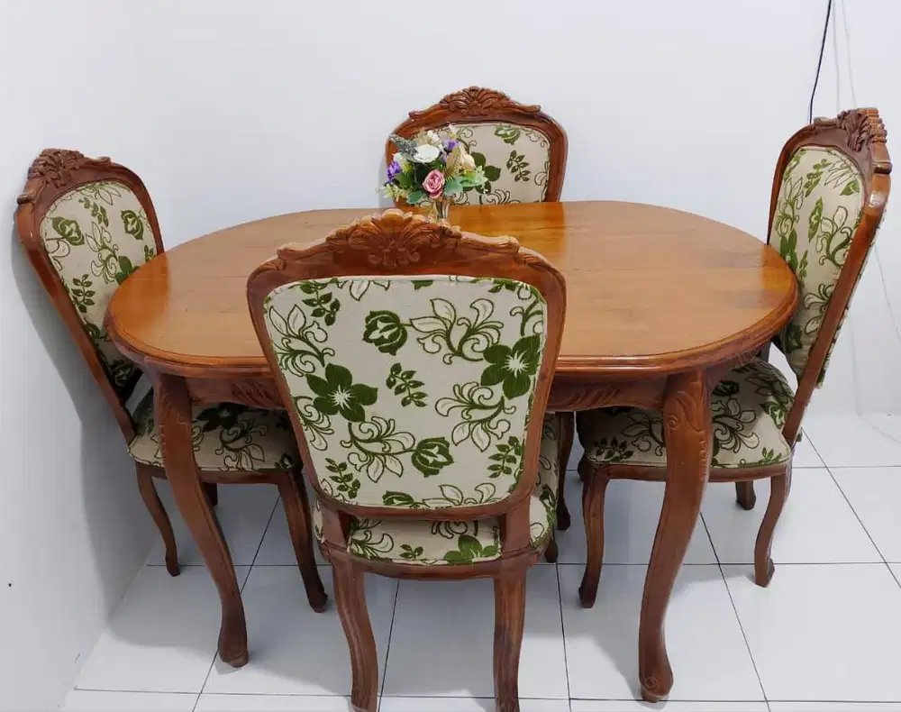 Meja makan kayu jati jepara asli