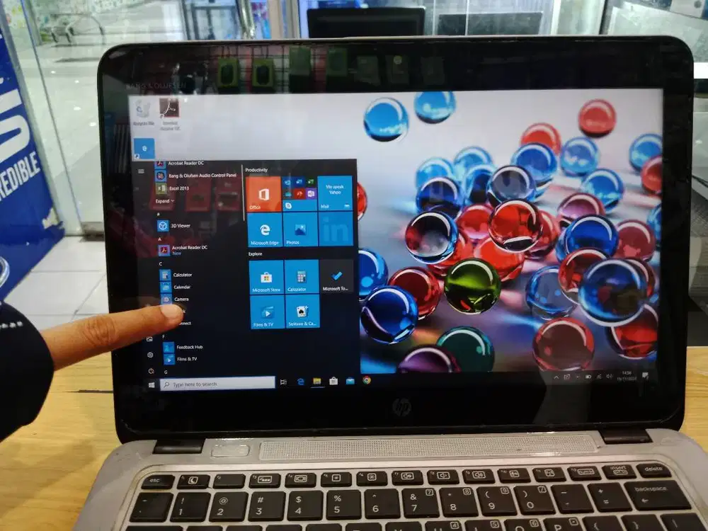 FOR SALE LAPTOP TOUCHSCREEN HP 820-G4 CORE i5 SSD 512GB