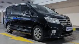 DP 5% Nissan Serena 2.0 Highway Star Bensin-AT 2015 JVC
