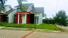 1214.Rumah Hoek Murah Luas 182m2 Citra Indah City
