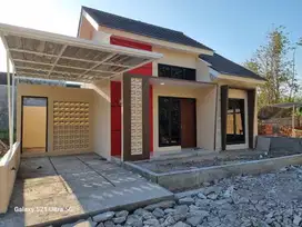 Rumah Gress desain minimalis komplek cluster Gedongan Colomadu