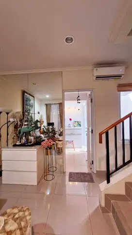 Dijual Rumah Cantik 2Lantai Siap Huni FULL FURNISH, Summarecon Serpong