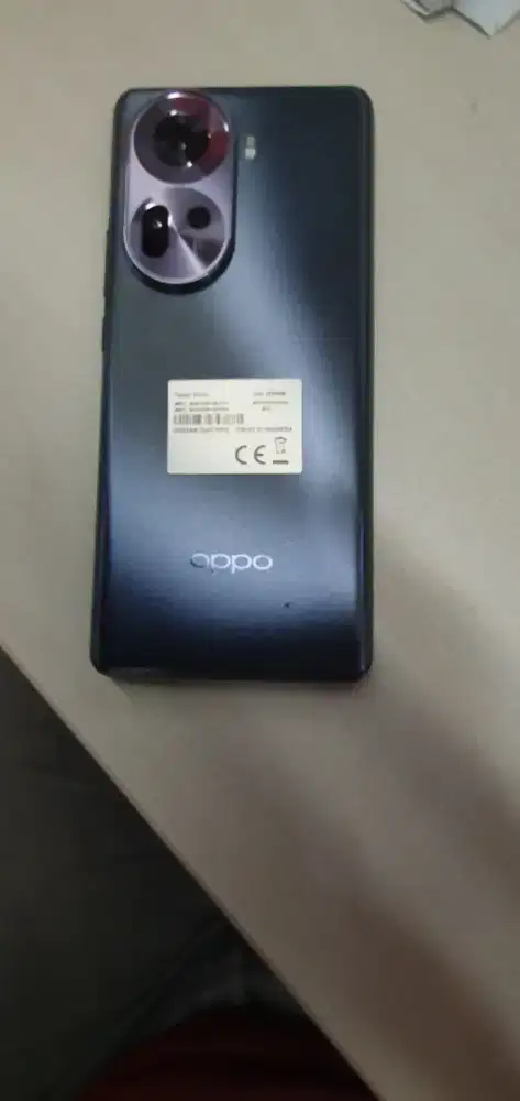 JUAL HP OPPO RENO 11 5G 8/256 FULL SET BEKAS