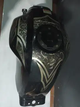 Tangki bensin scorpion dan body set