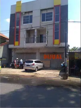 Ruko tengah kota dekat Stadion Manahan Solo
