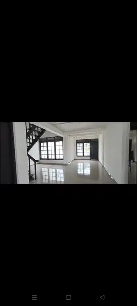 Jual rumah di kanfer..cocok buat usaha