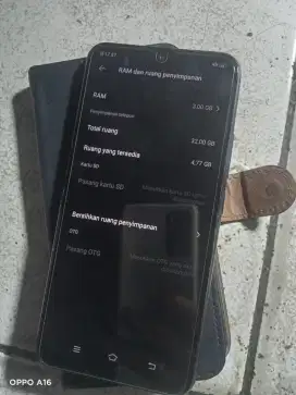 DIJUAL VIVO Y12 NORMAL, RAM 3GB/32GB MULUS.LENGKAP DUS ,TANPA CHARGER.