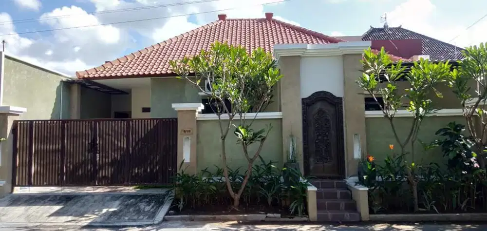 Villa Tropis Modern Puri Candra Asri Ketewel Gianyar Bali